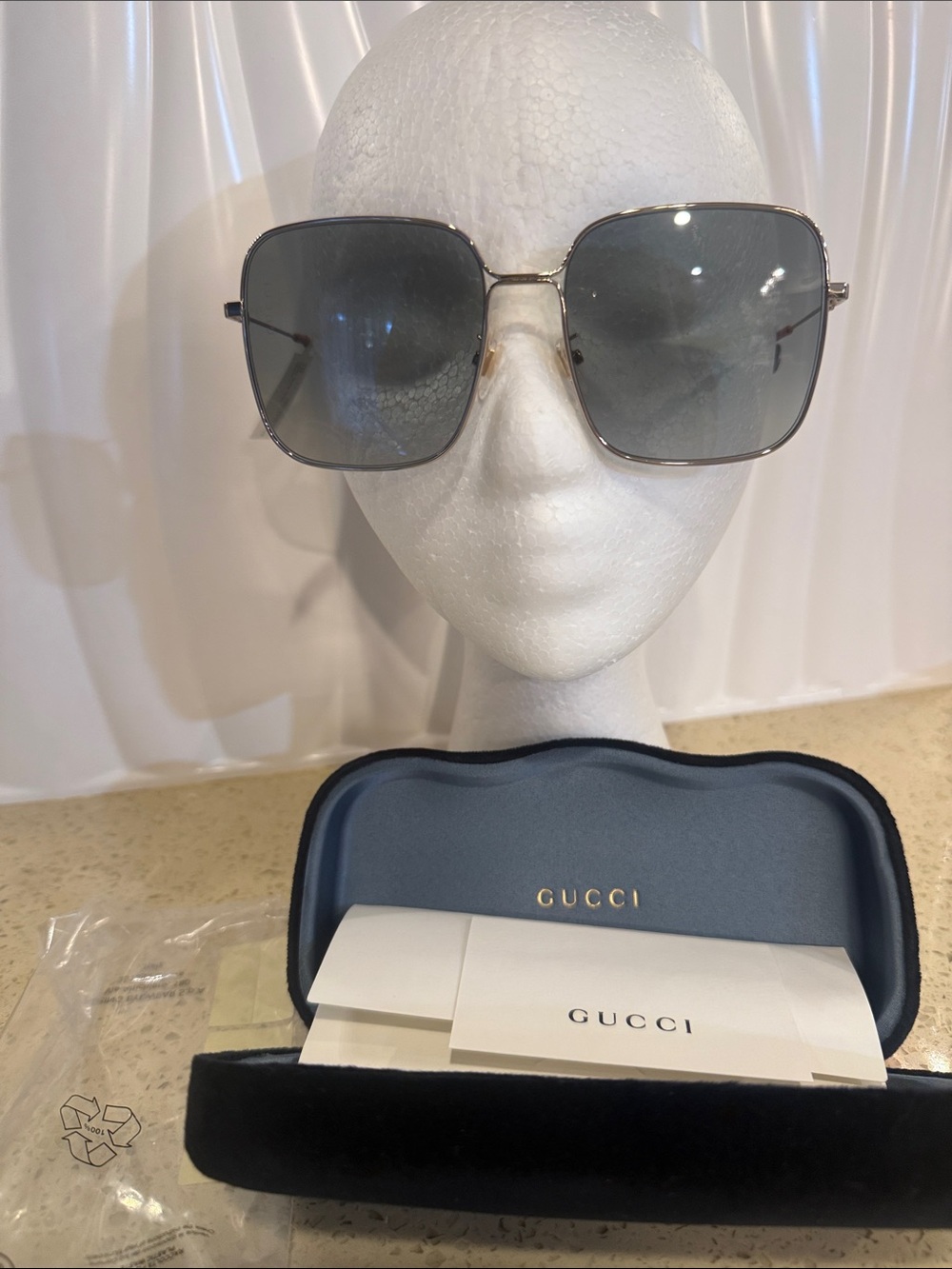 Gucci gold hardware Squamish aviator